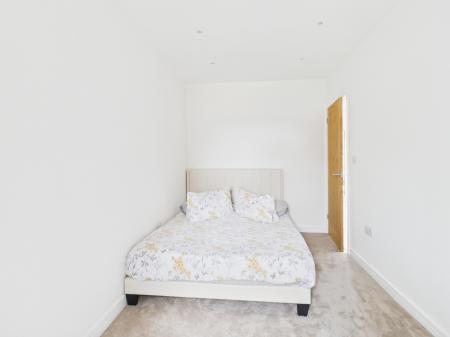 4 bedroom Detached bungalow for sale in Roman Road, Basingstoke, RG23