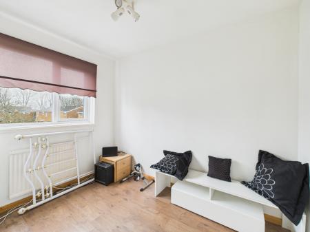 3 bedroom Terraced House for sale in Mozart Close, Basingstoke, RG22