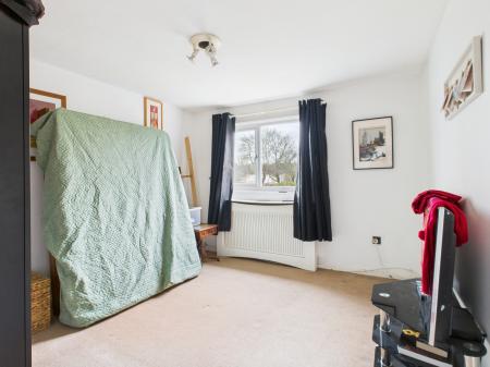 3 bedroom Terraced House for sale in Mozart Close, Basingstoke, RG22