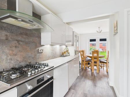 3 bedroom Terraced House for sale in Mozart Close, Basingstoke, RG22