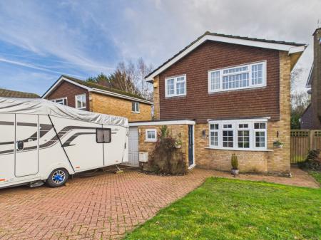 Lavender Road, Basingstoke, RG22