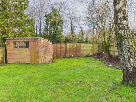 3 bedroom Detached house for sale in Lavender Road, Basingstoke, RG22