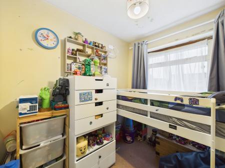 3 bedroom Terraced House for sale in Porter Road, Basingstoke, RG22