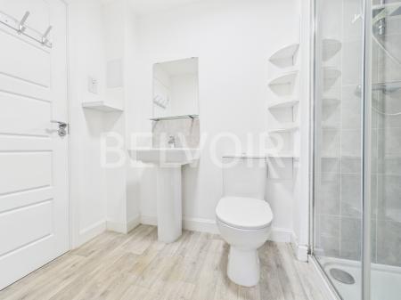 5 bedroom Terraced House to let in John Liddell Way, Chapel Gate, Basingstoke, RG21