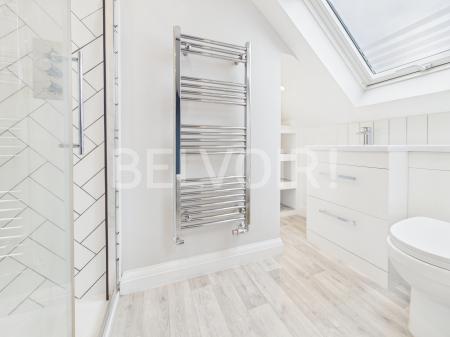 5 bedroom Terraced House to let in John Liddell Way, Chapel Gate, Basingstoke, RG21