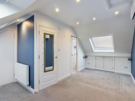 5 bedroom Terraced House to let in John Liddell Way, Chapel Gate, Basingstoke, RG21