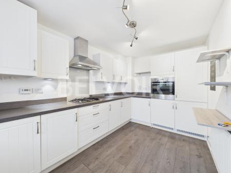 5 bedroom Terraced House to let in John Liddell Way, Chapel Gate, Basingstoke, RG21