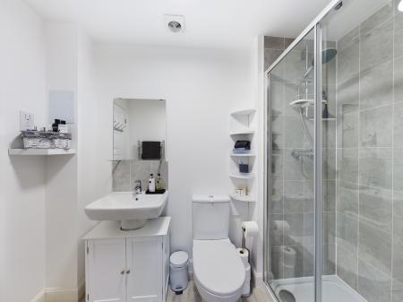 5 bedroom Terraced House to let in John Liddell Way, Chapel Gate, Basingstoke, RG21