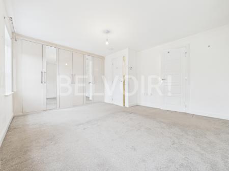 5 bedroom Terraced House to let in John Liddell Way, Chapel Gate, Basingstoke, RG21