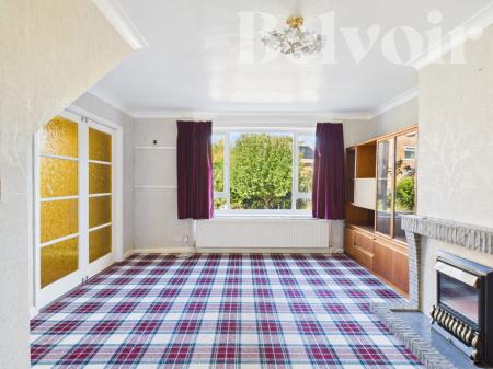4 bedroom Detached house for sale in Poynings Crescent, Basingstoke, RG21