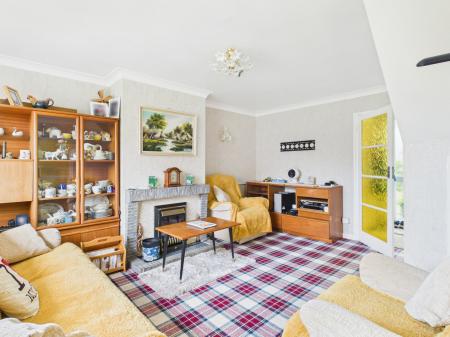 4 bedroom Detached house for sale in Poynings Crescent, Basingstoke, RG21