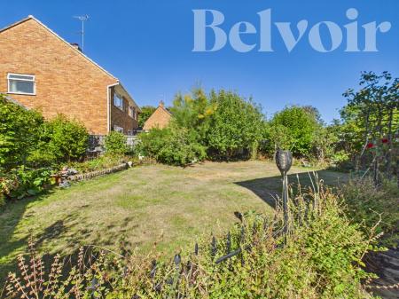 4 bedroom Detached house for sale in Poynings Crescent, Basingstoke, RG21