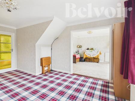 4 bedroom Detached house for sale in Poynings Crescent, Basingstoke, RG21