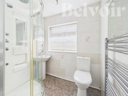 4 bedroom Detached house for sale in Poynings Crescent, Basingstoke, RG21