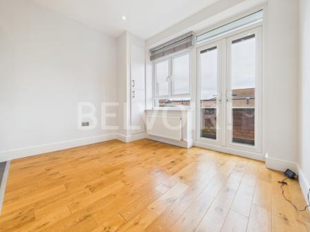 1 bedroom Flat to let in Lime Tree Way, Chineham, Basingstoke, RG24