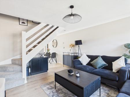 2 bedroom Terraced House for sale in Mulberry Way, Chineham, Basingstoke, RG24