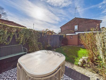 2 bedroom Terraced House for sale in Mulberry Way, Chineham, Basingstoke, RG24