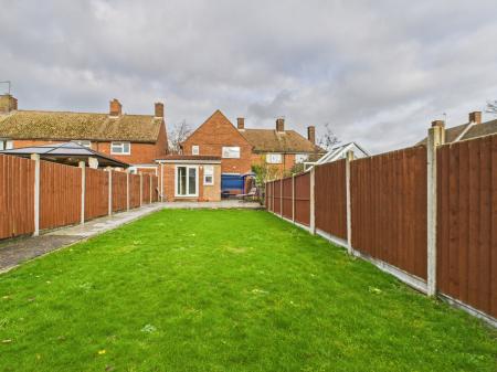 3 bedroom Semi-detached house for sale in Queen Mary Avenue, Oakridge, Basingstoke, RG21
