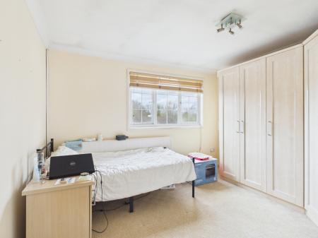 3 bedroom Semi-detached house for sale in Holbein Close, Basingstoke, RG21
