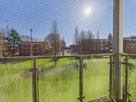 1 bedroom Flat for sale in Mallory Road, Popley, Basingstoke, RG24