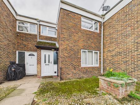 Byron Close, Popley, Basingstoke, RG24