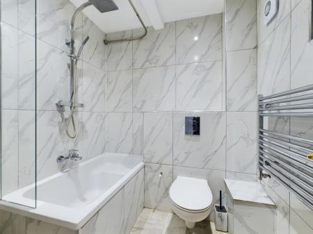 3 bedroom Terraced House to let in Haydn Road, Brighton Hill, Basingstoke, RG22