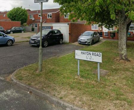 3 bedroom Terraced House to let in Haydn Road, Brighton Hill, Basingstoke, RG22