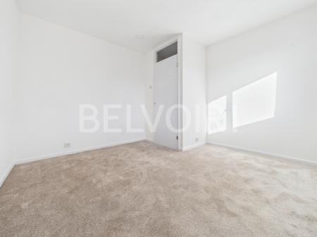 2 bedroom Flat to let in Britten Road, Brighton Hill, Basingstoke, RG22