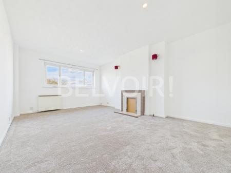 Britten Road, Brighton Hill, Basingstoke, RG22