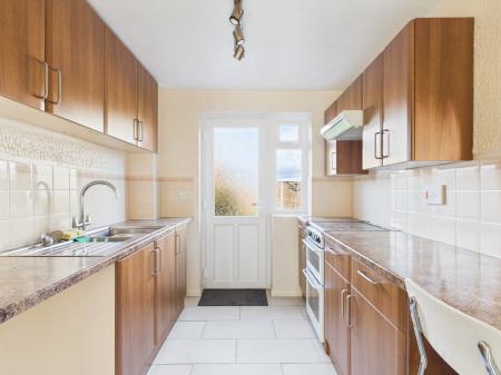 3 bedroom Terraced House for sale in Borodin Close, Basingstoke, RG22