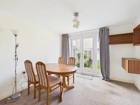 3 bedroom End of terrace house for sale in Millard Close, Basingstoke, RG21
