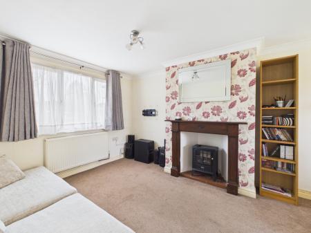 3 bedroom End of terrace house for sale in Millard Close, Basingstoke, RG21