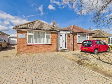 Brackley Way, Basingstoke, RG22