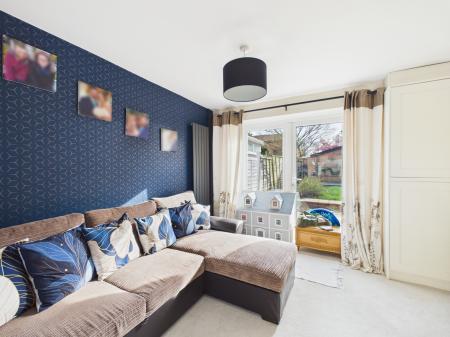 4 bedroom Semi-detached house for sale in Constable Close, Basingstoke, RG21