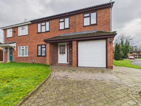 Constable Close, Basingstoke, RG21