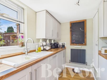 3 bedroom Terraced House for sale in Paddock Road, Basingstoke, RG22