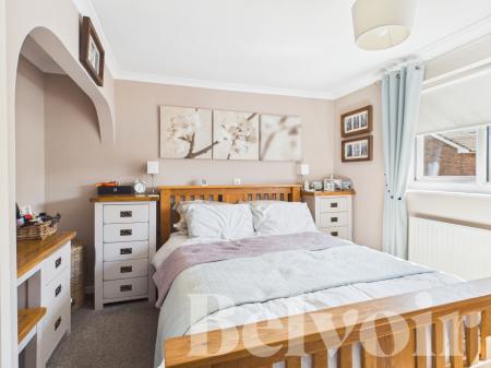 3 bedroom Terraced House for sale in Paddock Road, Basingstoke, RG22