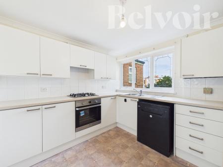 3 bedroom Terraced House to let in Avon Walk, Riverdene, Basingstoke, RG21