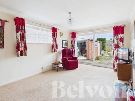 3 bedroom Bungalow for sale in Hulbert Way, Basingstoke, RG22