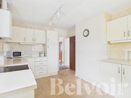 3 bedroom Bungalow for sale in Hulbert Way, Basingstoke, RG22