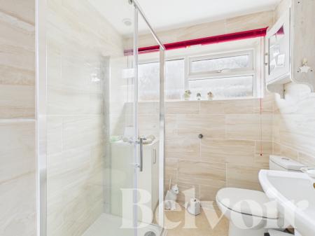 3 bedroom Bungalow for sale in Hulbert Way, Basingstoke, RG22