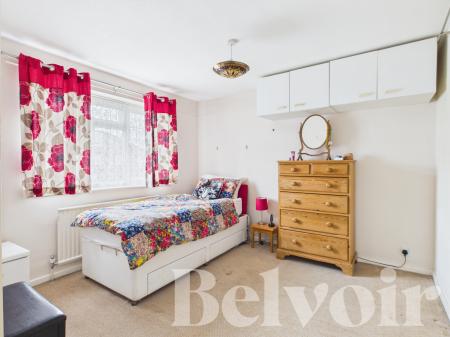 3 bedroom Bungalow for sale in Hulbert Way, Basingstoke, RG22