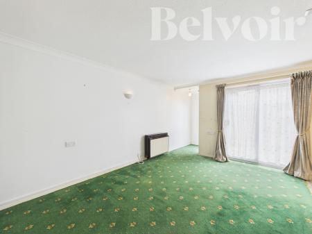 1 bedroom Flat for sale in Kendal Gardens, Basingstoke, RG22