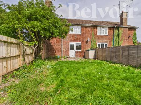 2 bedroom Maisonette for sale in Devonshire Place, Kings Furlong, Basingstoke, RG21