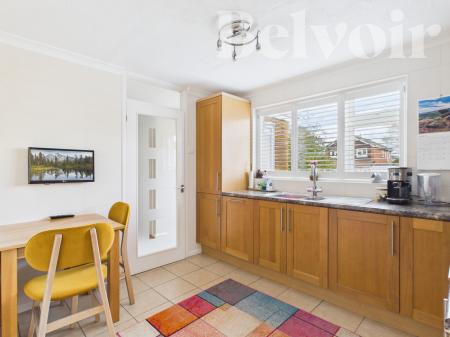 3 bedroom Detached house for sale in Violet Close, Basingstoke, RG22