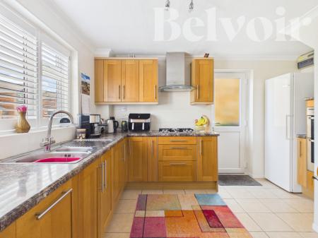 3 bedroom Detached house for sale in Violet Close, Basingstoke, RG22