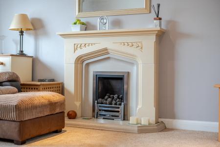 3 bedroom Bungalow for sale in Hill Road, Oakley, Basingstoke, RG23