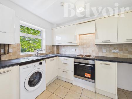 2 bedroom Flat to let in Copland Close, Brighton Hill, Basingstoke, RG22
