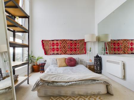 1 bedroom Flat to let in Skyline Plaza, Alencon Link, Basingstoke, RG21