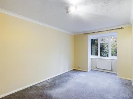 1 bedroom Terraced House to let in Long Copse Chase, Chineham, Basingstoke, RG24